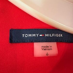 Vtg Tommy Hilfiger Vibrant Red & Black A line dress. Sz 6. has some stretch.